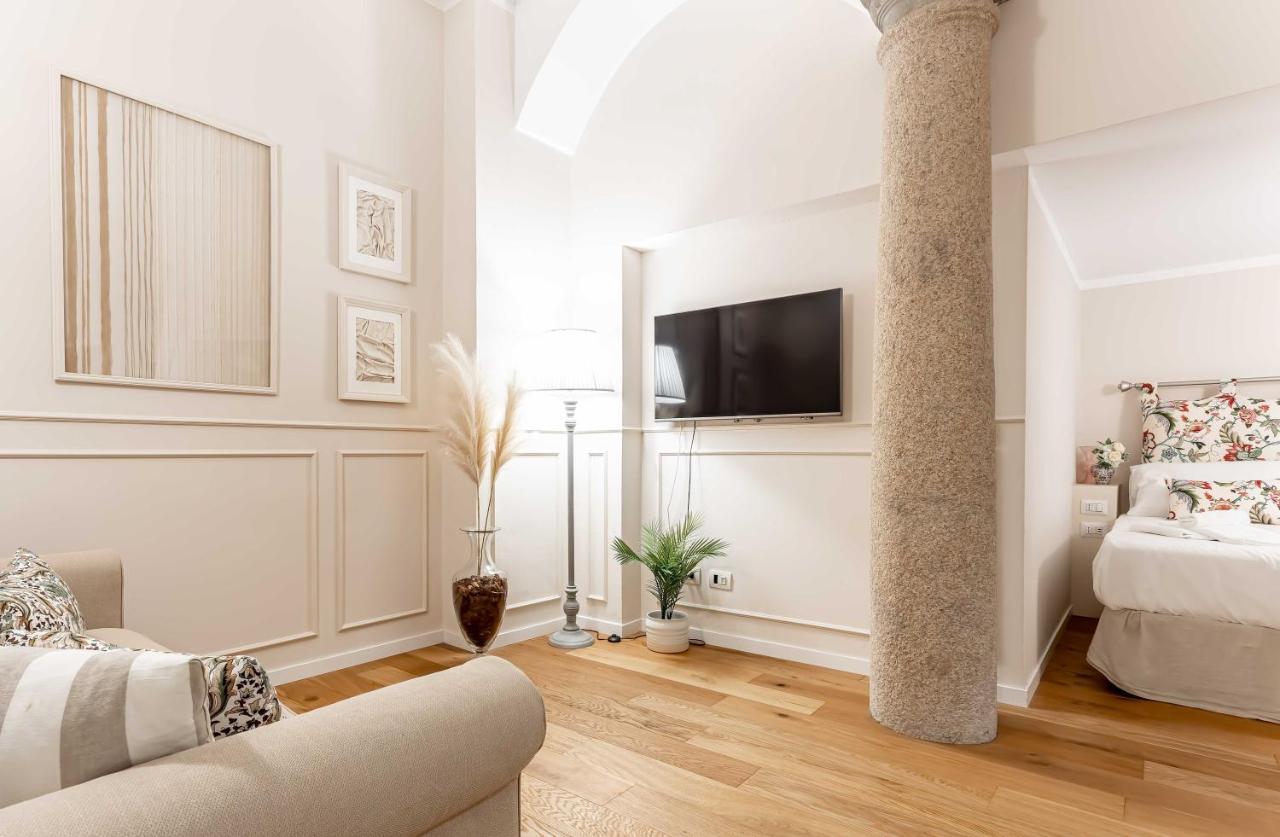 Casa Colonna Romantic Apartment Corso Di Porta Ticinese Milan Exterior photo